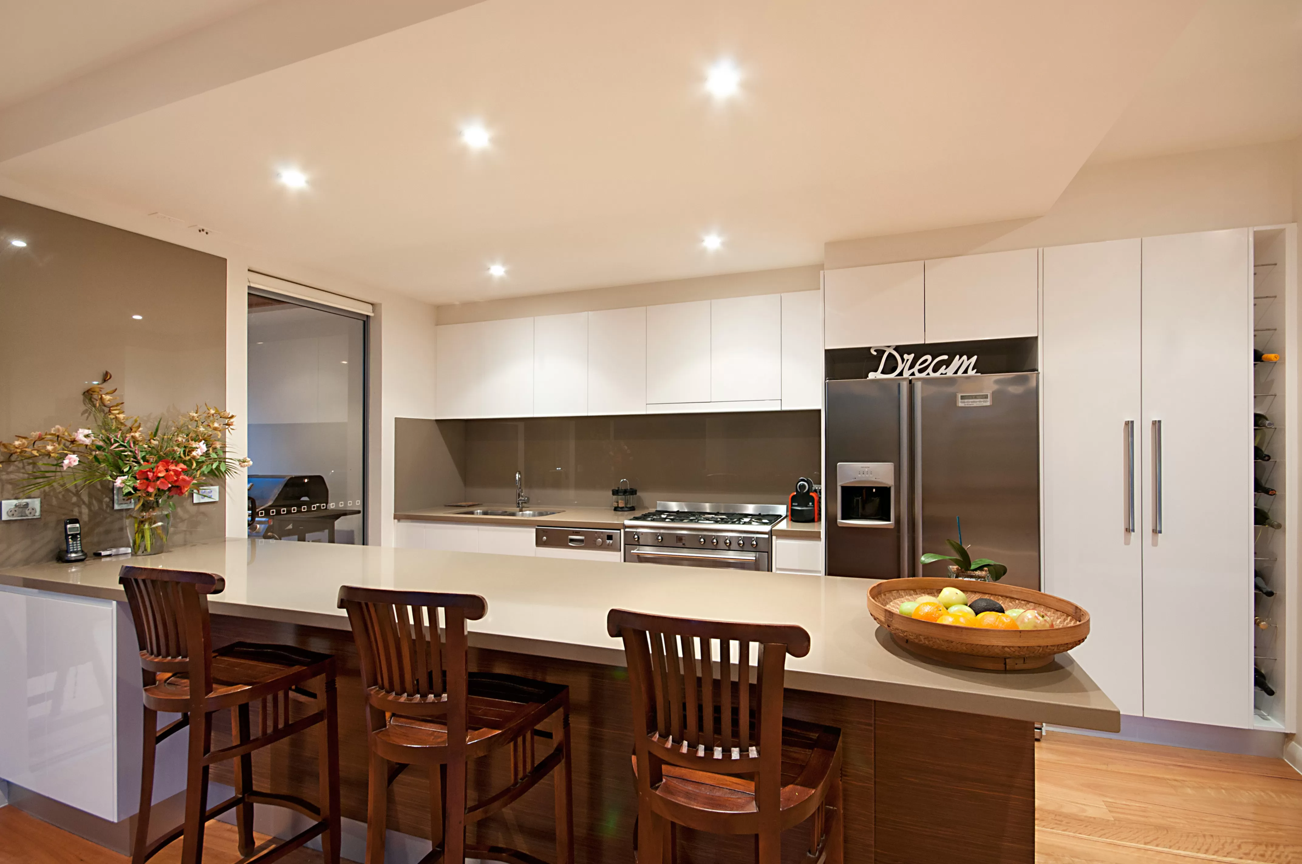 GROUND KITCHEN